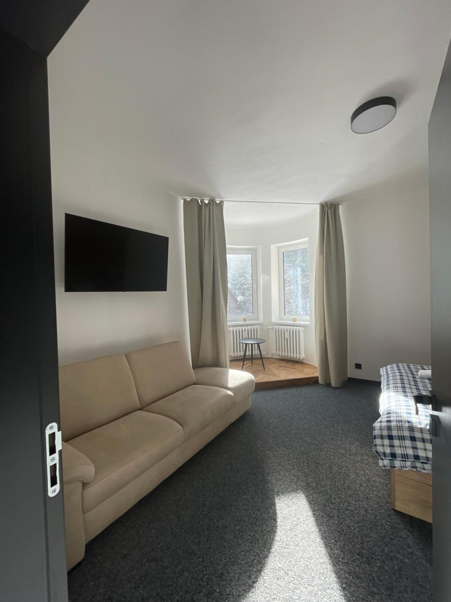 Apartmany Svaty Mikulas جانسك لازني المظهر الخارجي الصورة